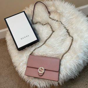 Gucci crossbody bag pink purse with chain